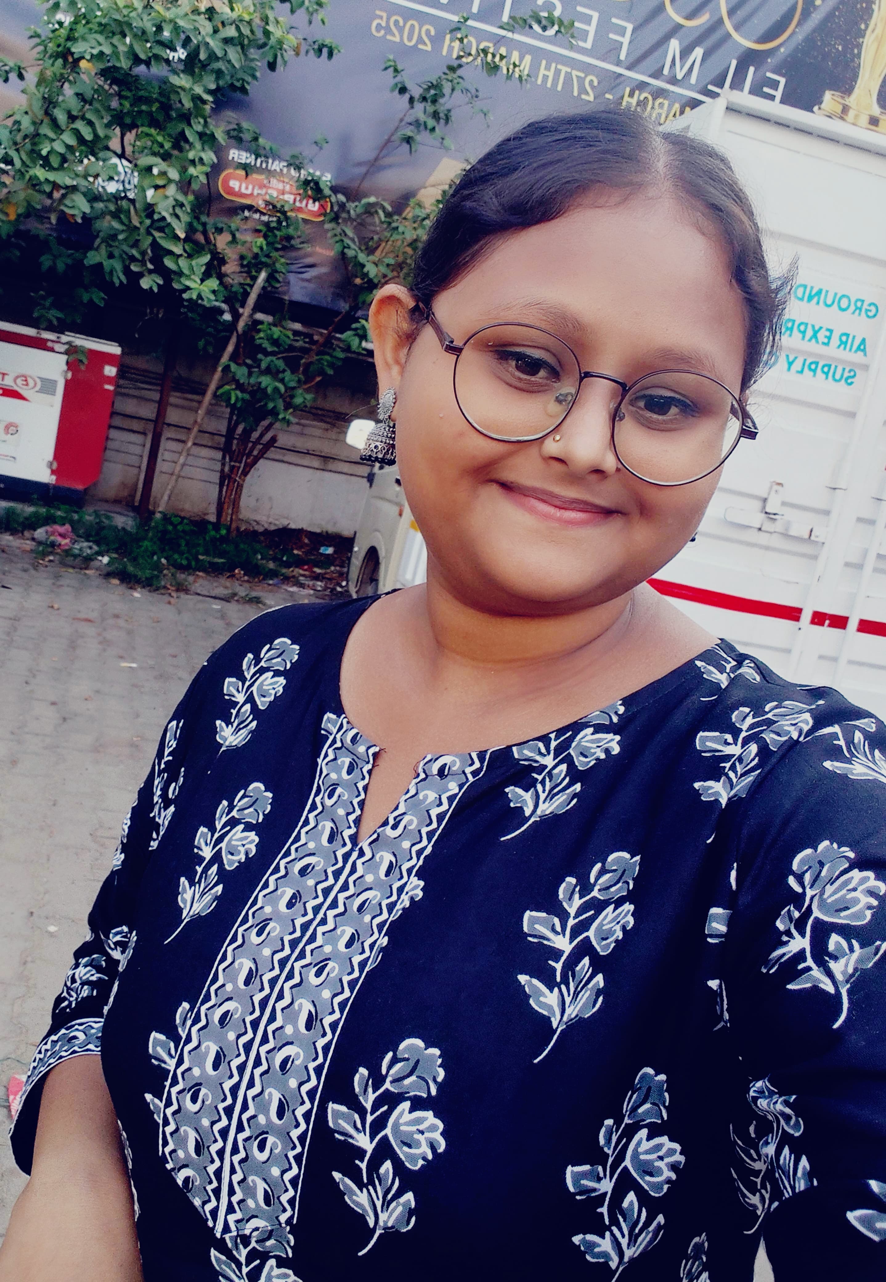  Dolly Kumari